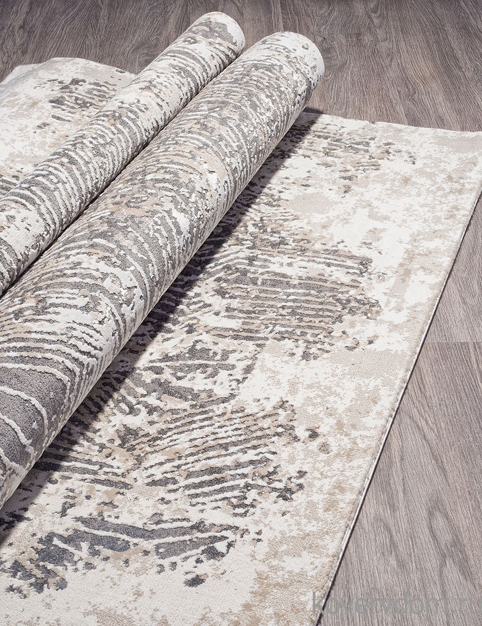 Ковер GRANADA 33379 970 СЕРЫЙ