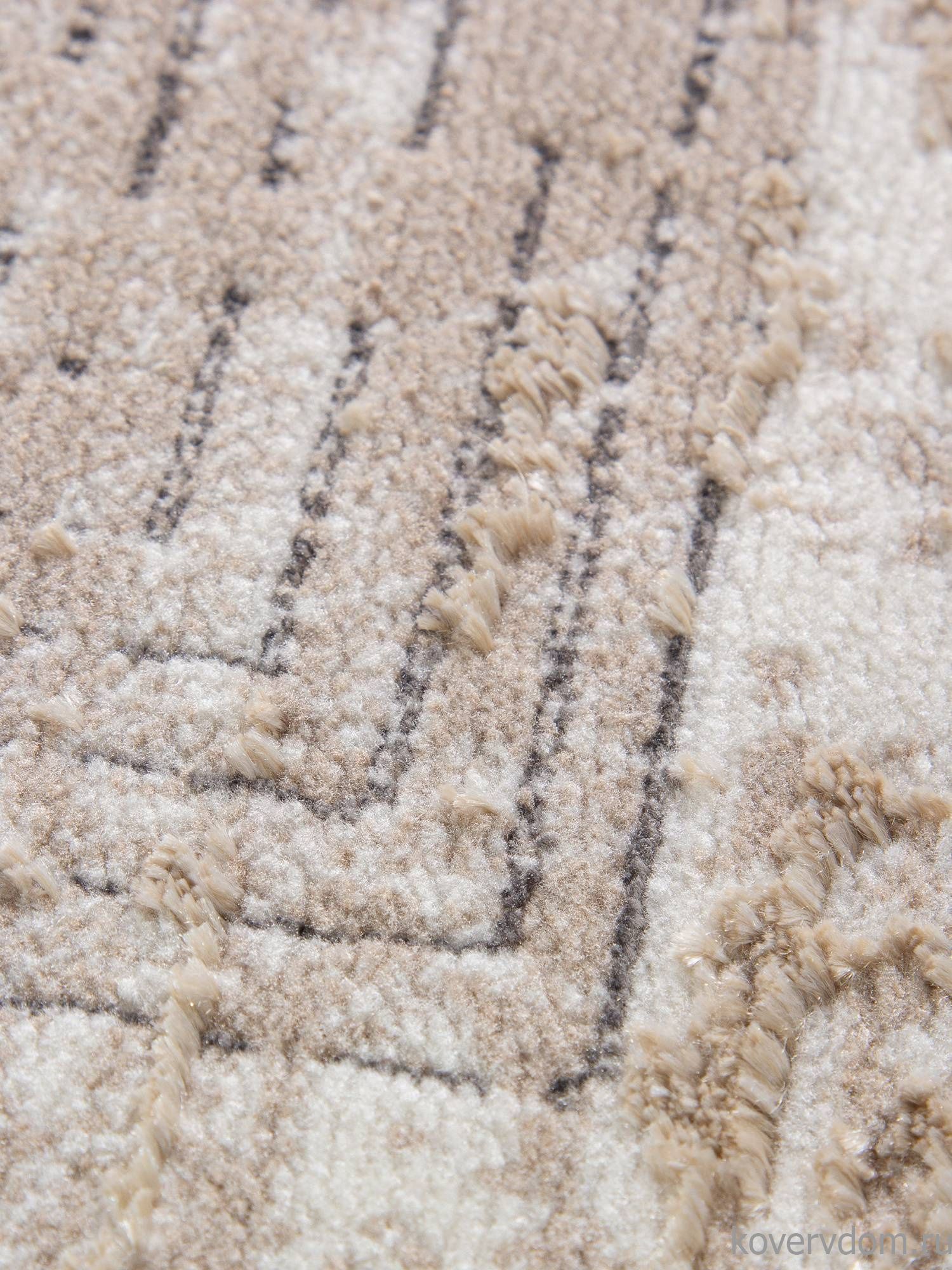 Ковер NOVA 04251A BEIGE FDY / CREAM HB